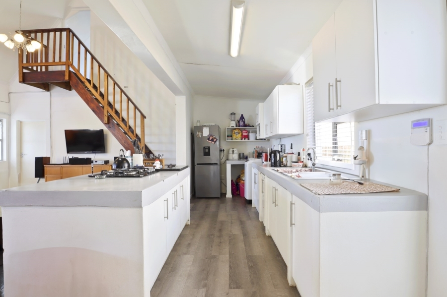 5 Bedroom Property for Sale in Darling Western Cape